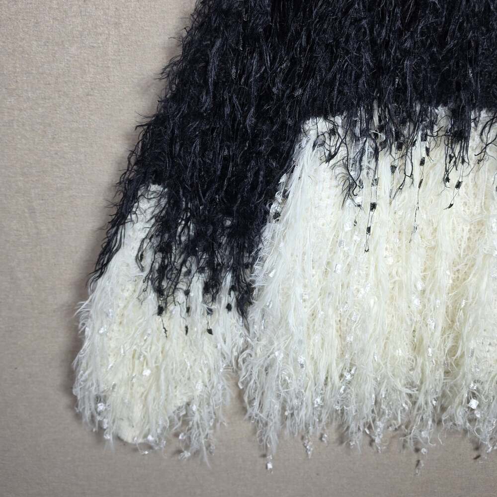 color block black and white Frilly boat neck long fringe Sweater Size Large soft - Picture 10 of 11